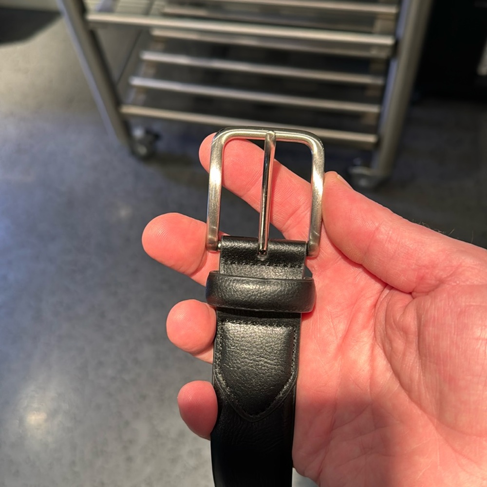 DMHI Mens Size 38-40 Faux Leather Belt